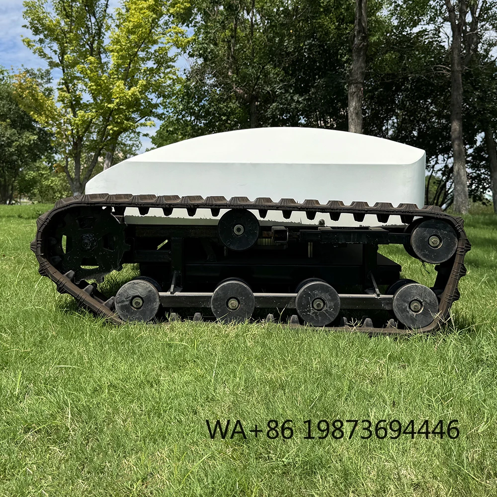 800mm Crawler Electric RC Lawn Mower 30-180min Runtime for Garden