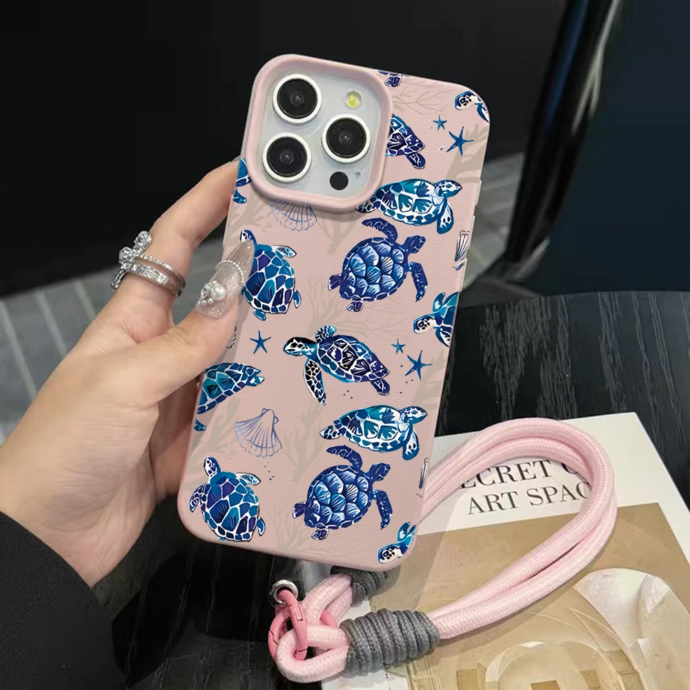 Niedliche Handgelenkschlaufen-Hülle für iPhone 13 14 16 Pro Max Hüllen iPhone 11 12 17 ProMax 13 15 Plus XR Sea ​ ​ Turtle INS mit Lanyard-Hülle – Detail 15