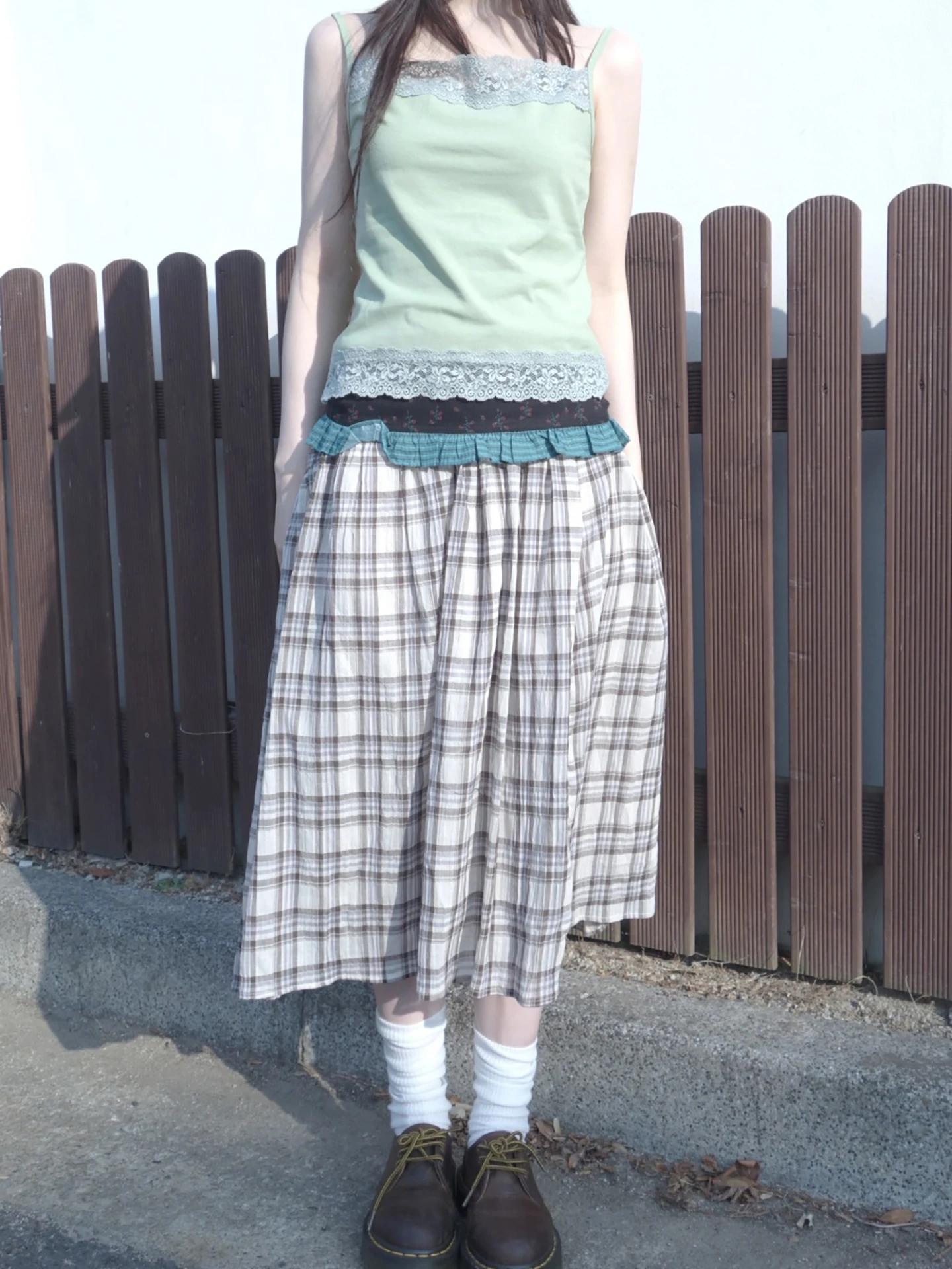 

Шикарная клетчатая повседневная женская юбка средней длины Dongda Gate, весенне-летняя универсальная юбка А-силуэта с высокой талией в непринужденном стиле