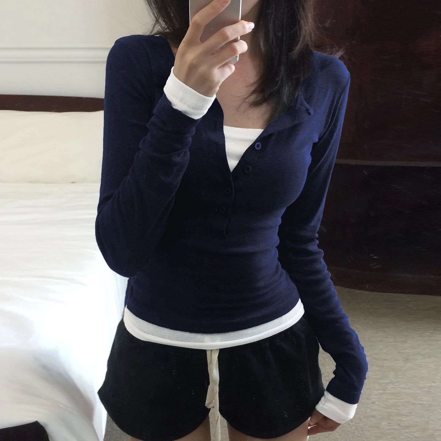 Frauen Kontrast Farbe Langarm Tops Ästhetische Slim Fit Gefälschte Zwei-Stück Halb Button-up Rundhals Frühling herbst Shirts Clubwear