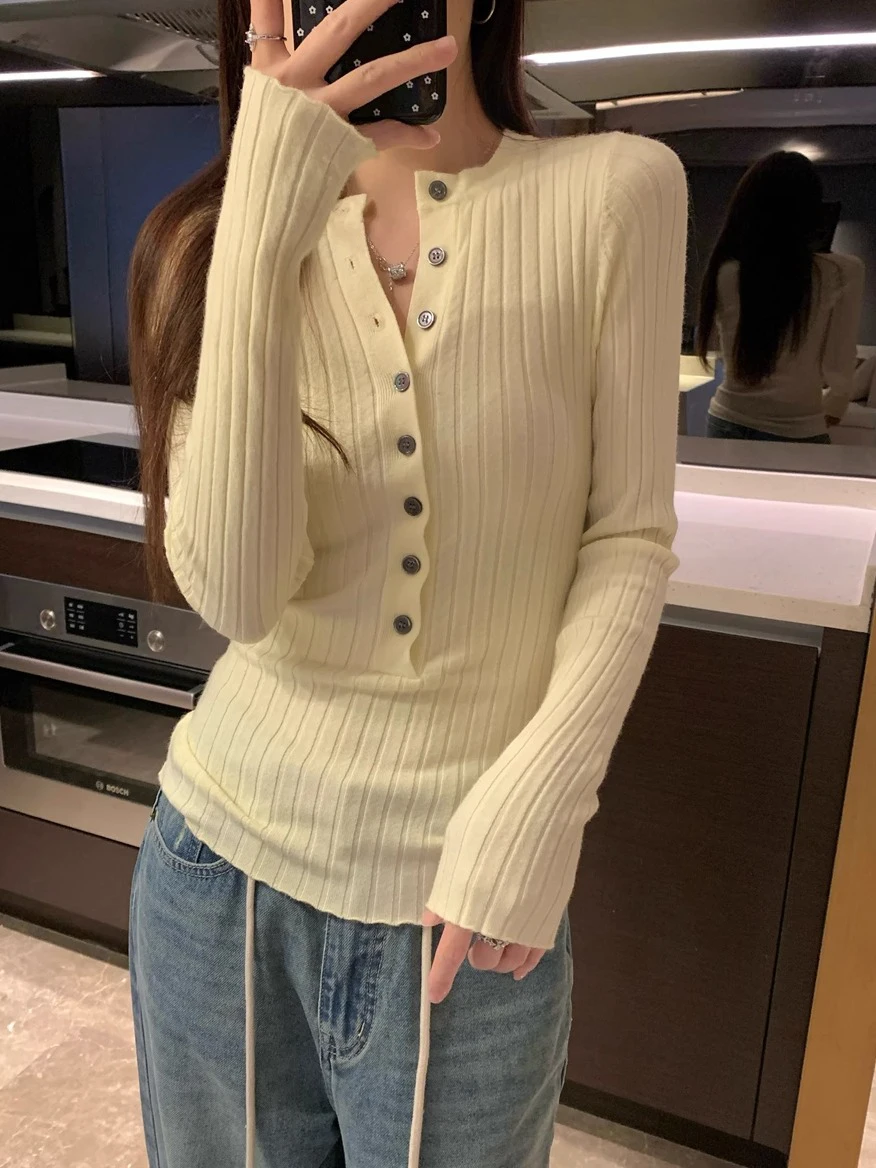 

Dopne ing White Knitted Sweater Women's Spring f Open Collar Button Soft Youthful Base Layer Sweater Inner Wear