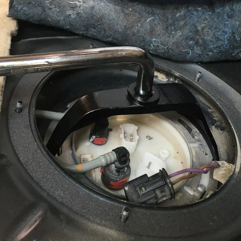 Alat Pengunci Cincin Tangki Bahan Bakar, Alat Pelepas dan Pemasangan Sensor Pompa Bahan Bakar untuk BMW Benz Volvo Jeep Setara OEM 6599
