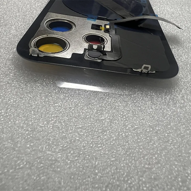 Tylna szklana obudowa do iPhone\'a 15 Pro Max 15 Plus Obudowa tylnych drzwi z bezprzewodowym kablem elastycznym Wymiana metalowej płyty