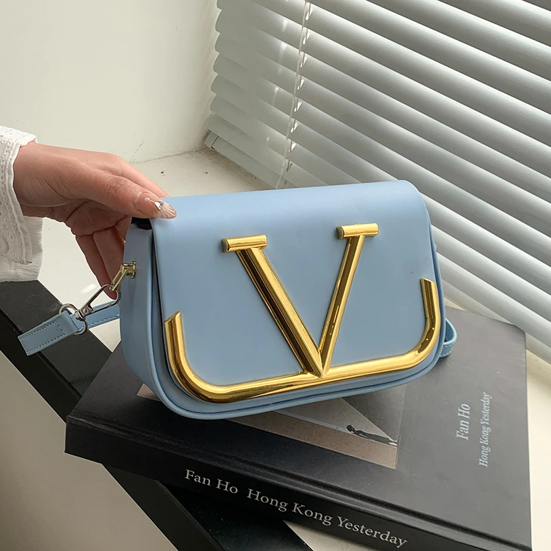 

Luxury Brand Leather Shoulder Bag For Women, Crossbody Bag Option, Famous Designer Creation In Popular Classic Style