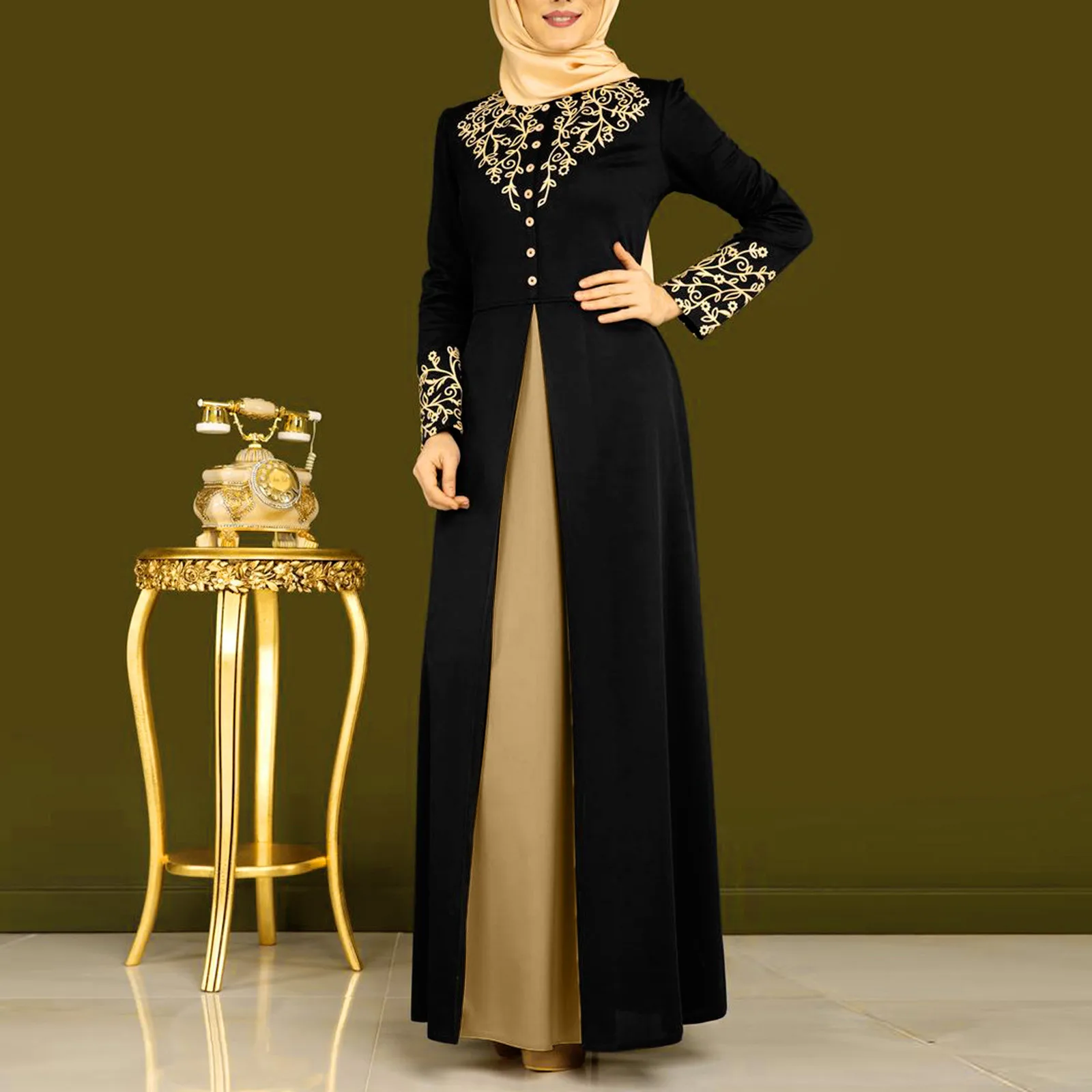 Elegant and Vintage Women's Long Muslim Dress Ladies  Muslim Long-sleeved Lace Abaya Dubai Arab Islam Cothing  Robe Dress