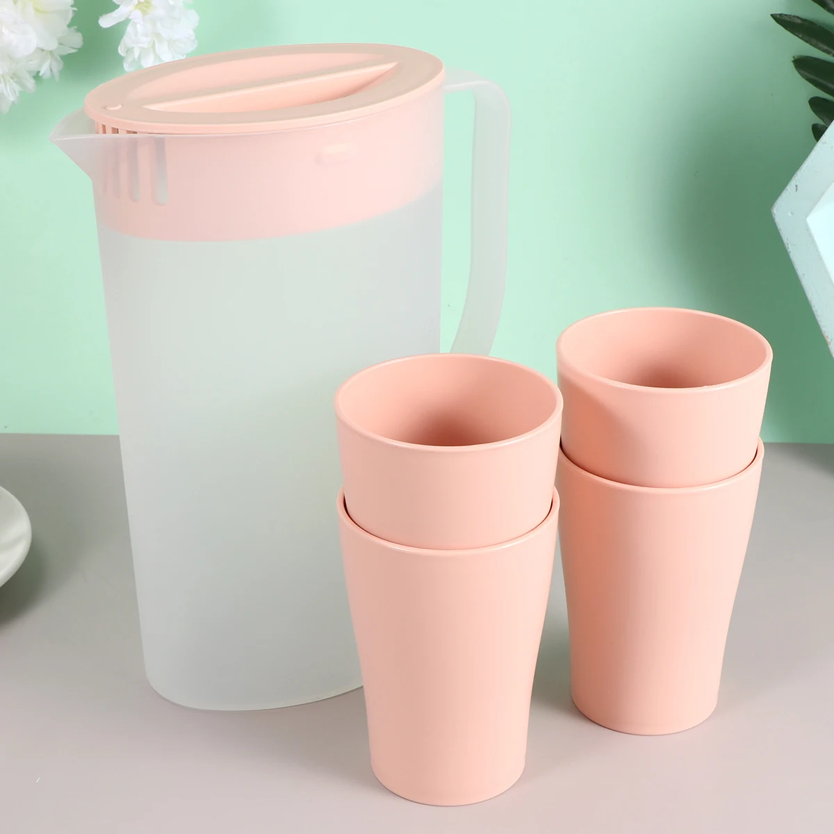 

Plastic Water Set Lightweight Beverage Pitcher Hot Cold Kettle Cup Scale Juice Pot Container Beverage Cool