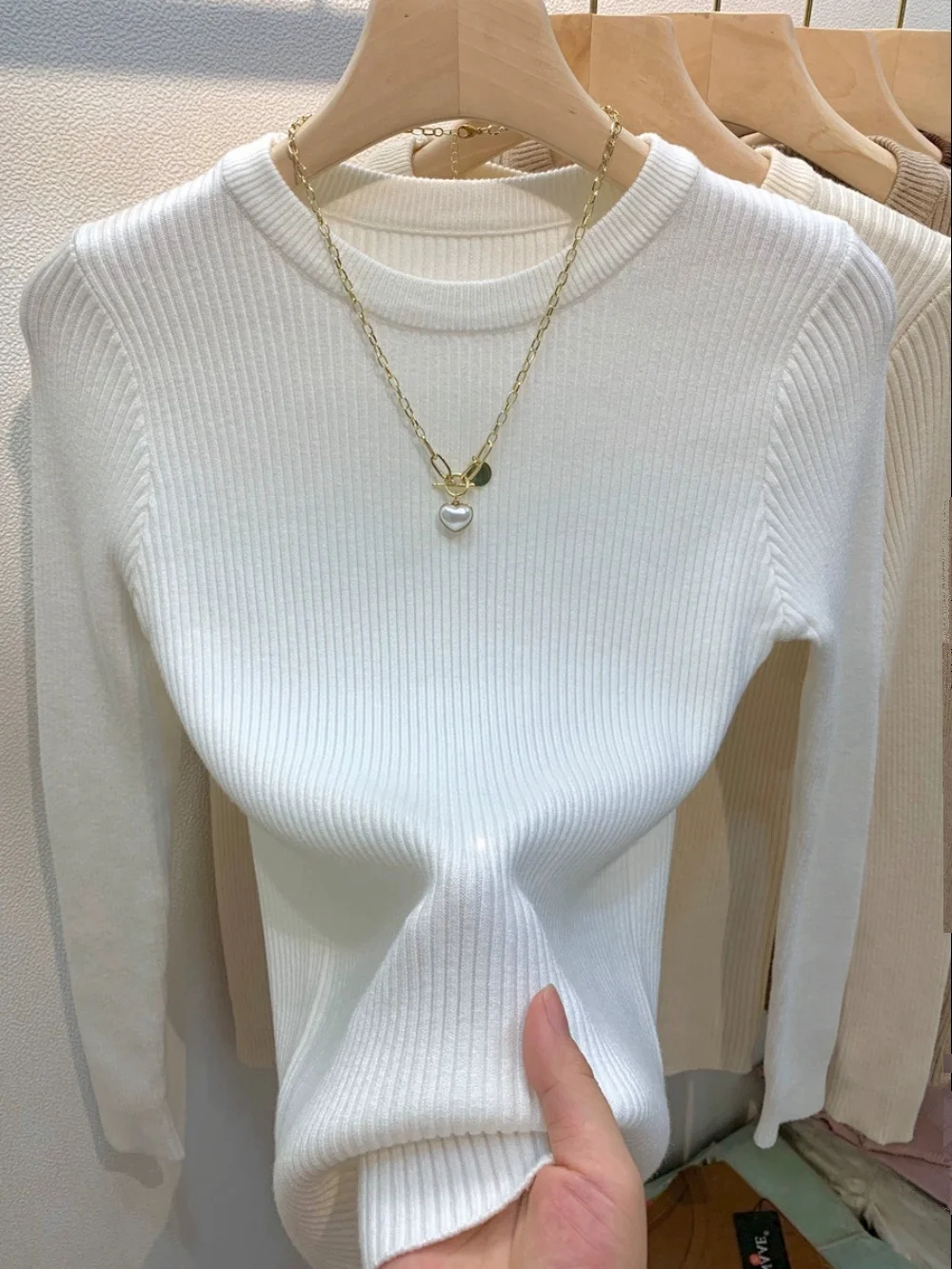 Round Neck long Sleeved Knitted Sweater 2024 Spring  Autumn New Women's Slim Versatile Top solid color slim fit Pullover