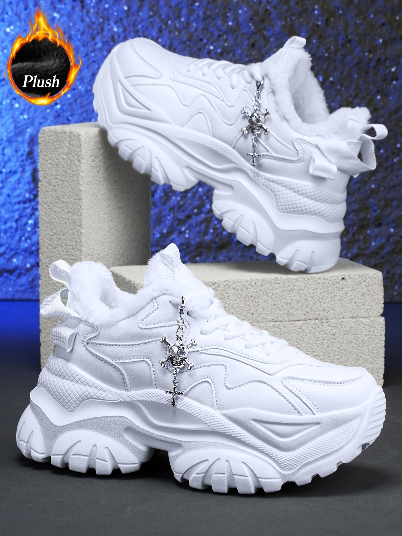 Schwarze vulkanisierte Schuhe im Y2K-Sweet-Cool-Stil für Damen, leichte Eva-Sneaker mit dicker Sohle und 7 cm Absatzhöhe, mit abnehmbarem silberfarbenem Kreuz-Schädel-Anhänger, geeignet für Outdoor-Winterwärme – Detail 12