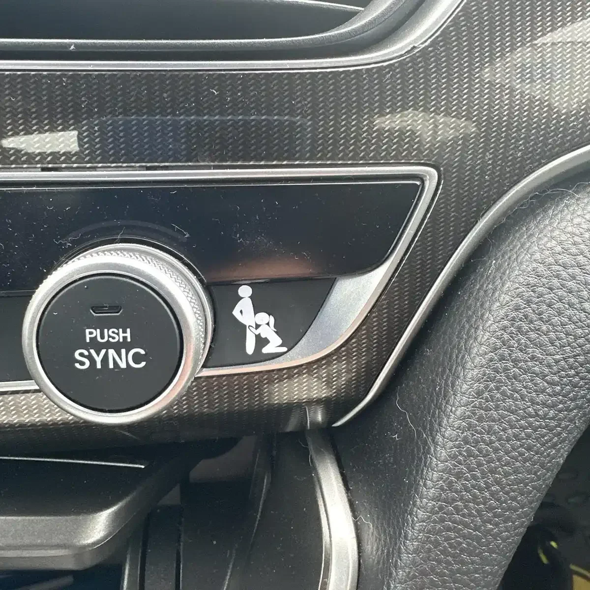 8 Stück lustige Vinyl-Aufkleber mit Motiven für das Armaturenbrett, kreative Aufkleber für leere Autotasten, kreative Fahrzeugdekoration für den Innenraum, zum Selbergestalten. – Detail 3