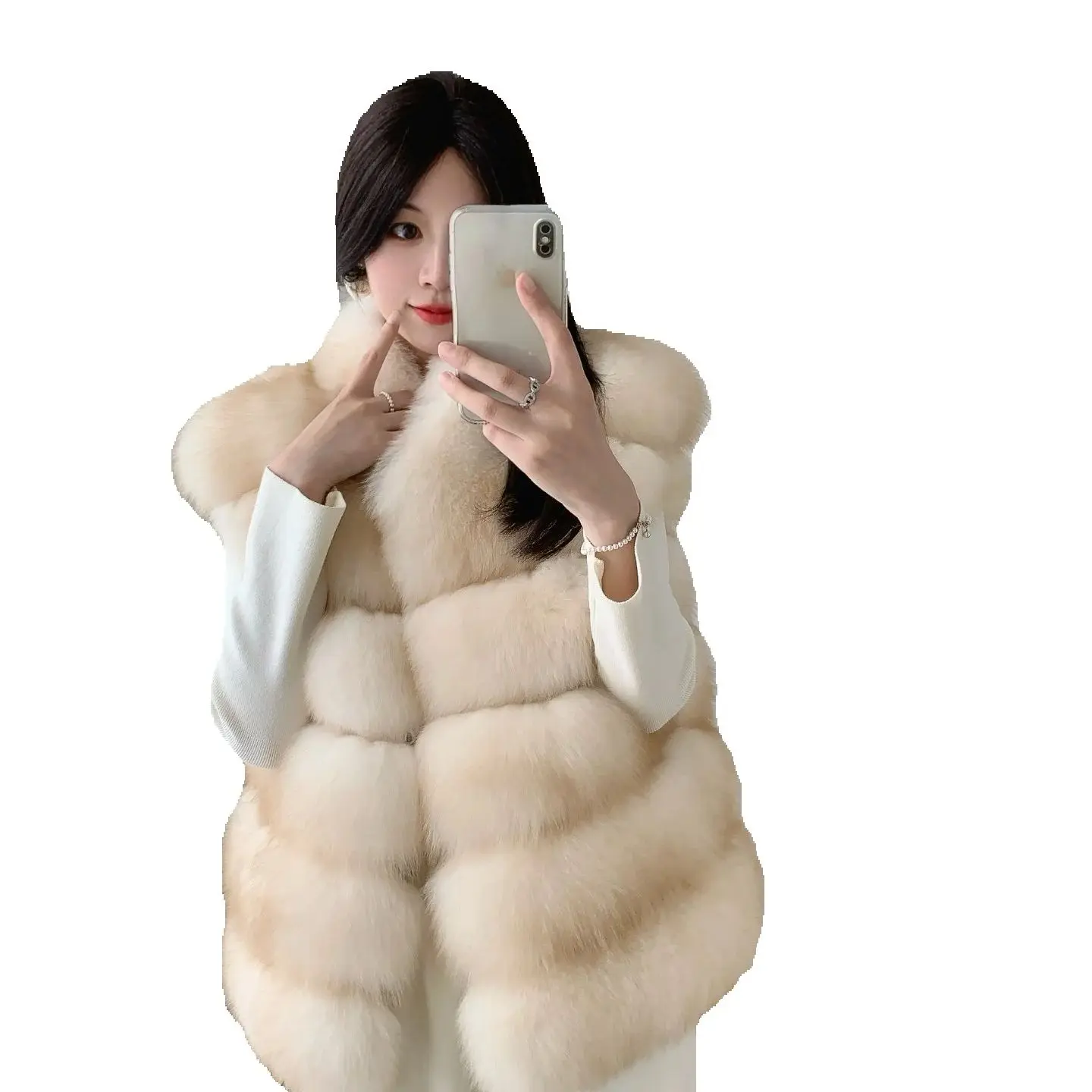 The new autumn and Winter collection Features a light luxury full leather fur backcoat with a horizontal stand-up collar and