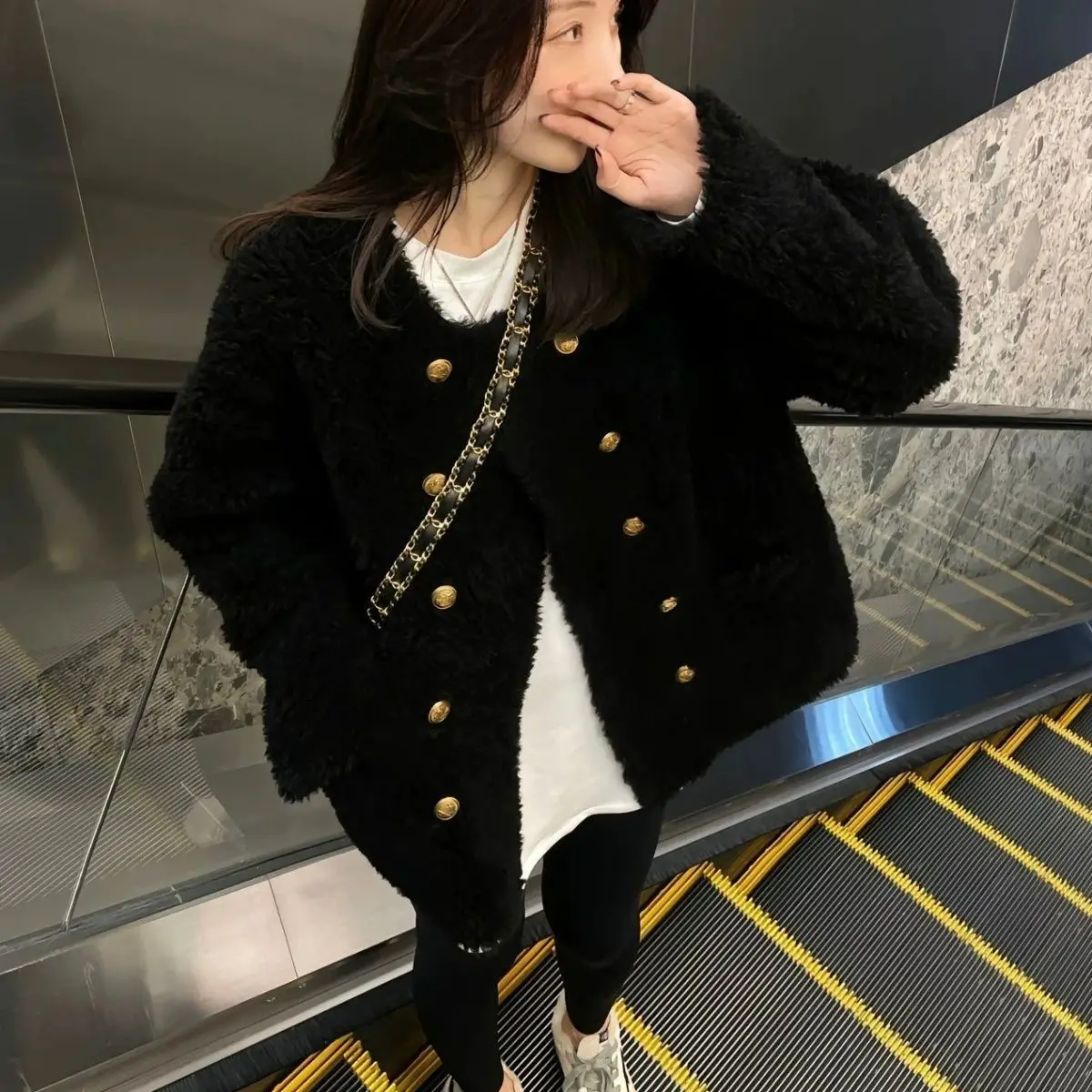 888 Xiaoxiangfeng Autumn And Winter New Style Fur Integrated Loose Lamb High-End Double Row Thick Women's Fashionable Jacket