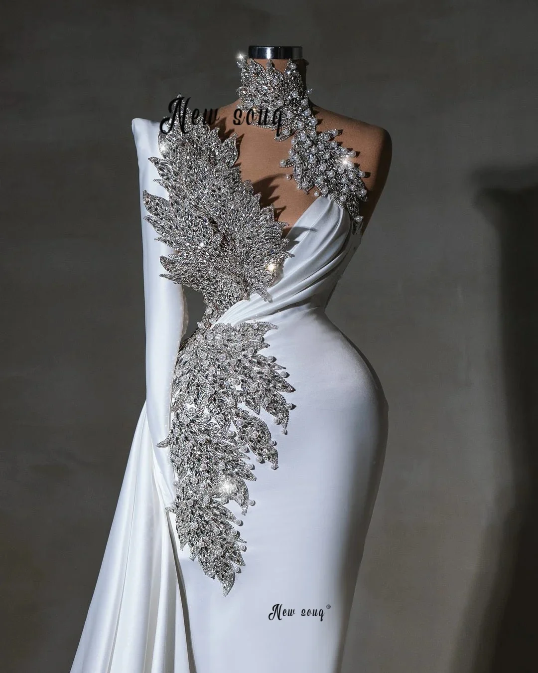 Turtleneck One Shoulder Prom Dresses 2026 Beads Hochzeitskleid Stones Overskirt Ladies Dresses For Special Occasions Customized