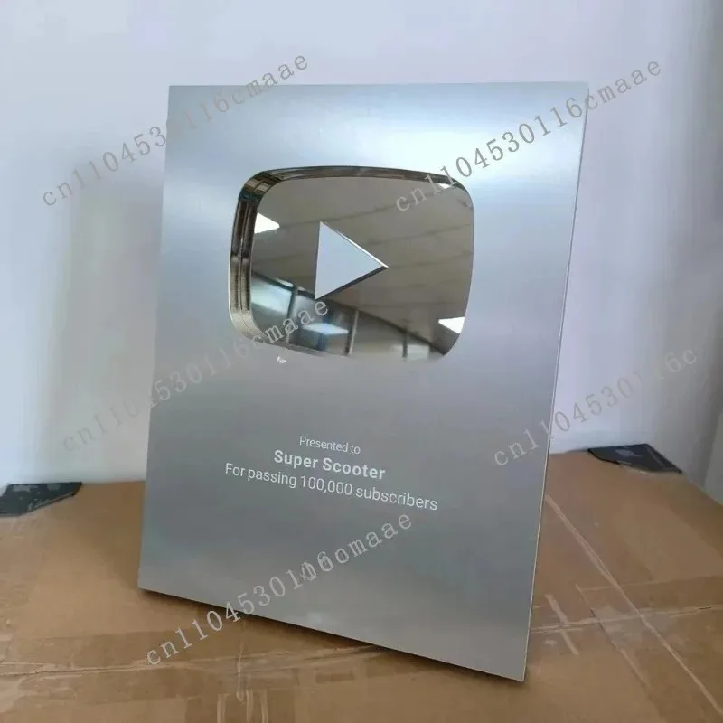 Thumbnail 2 - #10 Best Award Plaques to Buy In 2026