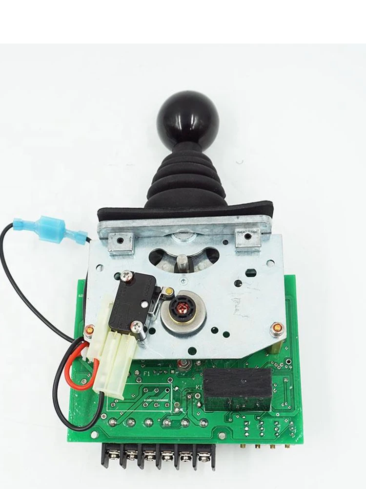 

Джойстик-контроллер 7352000937 для подъемников JLG A45J, A60J, A62J, A80, A100J, A125J, MZ66, AMZ68XT, AMZ131XT, MZ72DXT