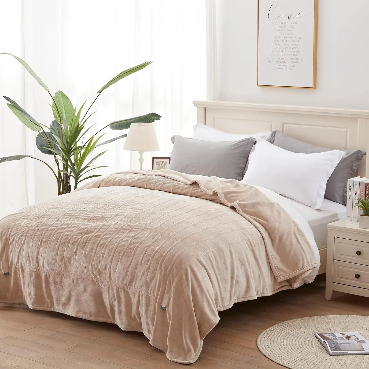 

King Size Electric Heating Blanket, 10 Heat Levels, Auto Shut Off, Fast Warming, Machine Washable (Beige, 100x90 Inches)