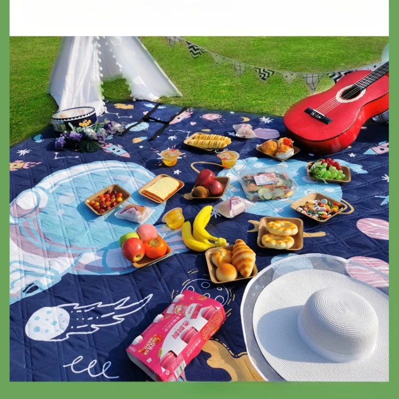 Ultrasonic Wave Picnic Mat Portable Outdoor Moisture Proof Cam Mat Barbecue Mat Countryside Lawn Folding Grassland Carpet