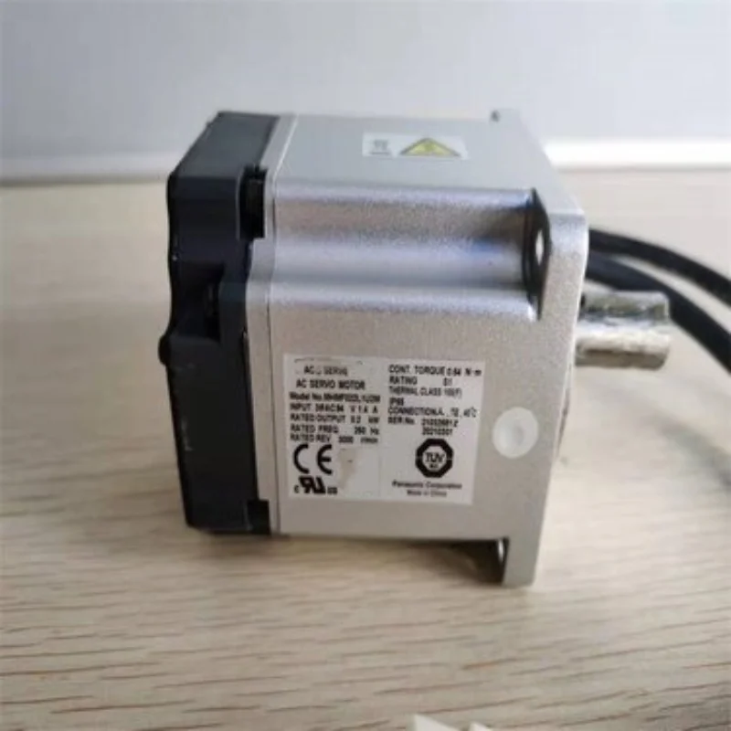 100% Originele En Authentieke MDME302GCHM MDME402G1G MDME402GCGM MDME502G1G Servomotor 1 Jaar Garantie Snelle Verzending