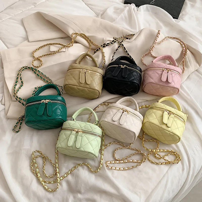 Qunq Fashionable Lingge Embroidered Thread Primary School Girl\'s Square Crossbody Metal Chain Handbag