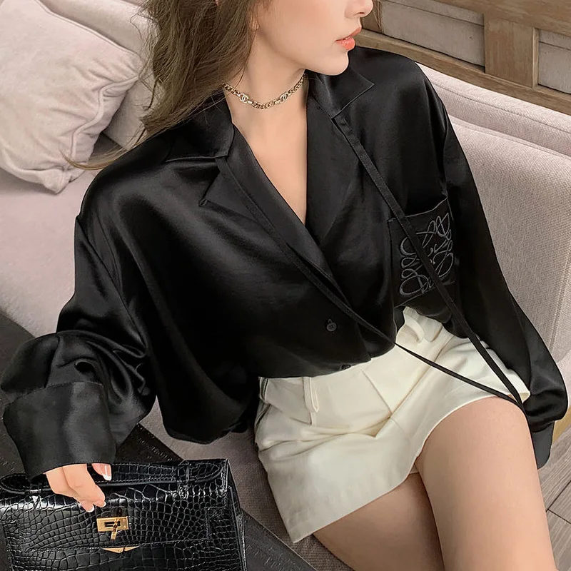 Spring Autumn New POLO Collar Long Sleeve Shirt Women High Street Solid Color Elegant Button Cardigan Embroidered Pockets Tops