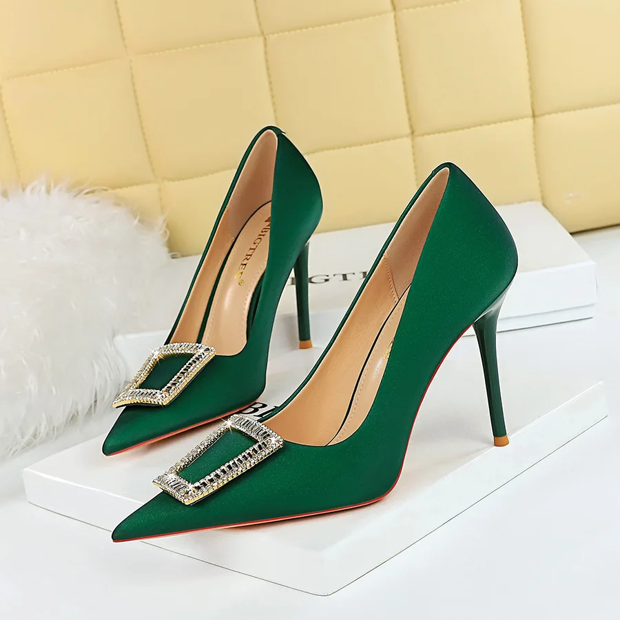 Korean Style Fashion Womens High Heels Stiletto Low-Cut Pointed Toe with Metal Buckle Rhinestone Buckle High Heel Shoes Pumps