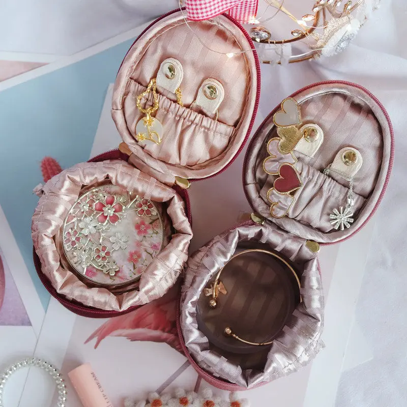 Japanese-style Cute Strawberry Jewelry Box Portable Travel Ring Necklace Watch Jewelry Heart-shaped Jewelry Storage Bag Women