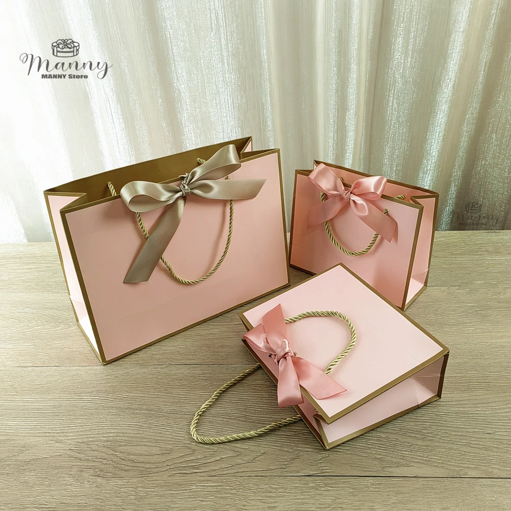 Pretty Pink Kraft Gift Bag Gold Present Box For Pajamas Clothes Books Packaging Gold Handle Paper Box Bags Kraft Paper Gift Bag