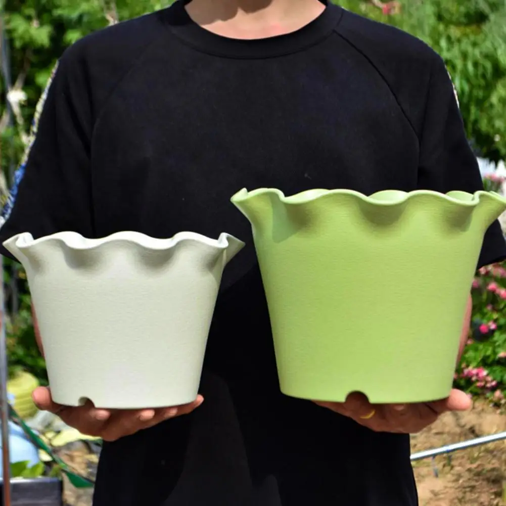 Stylish Pots for Balcony Garden Breathable Flower Pots for Flower Pots with Drainage Holes Tray Saucers Edge Planter for Indoor