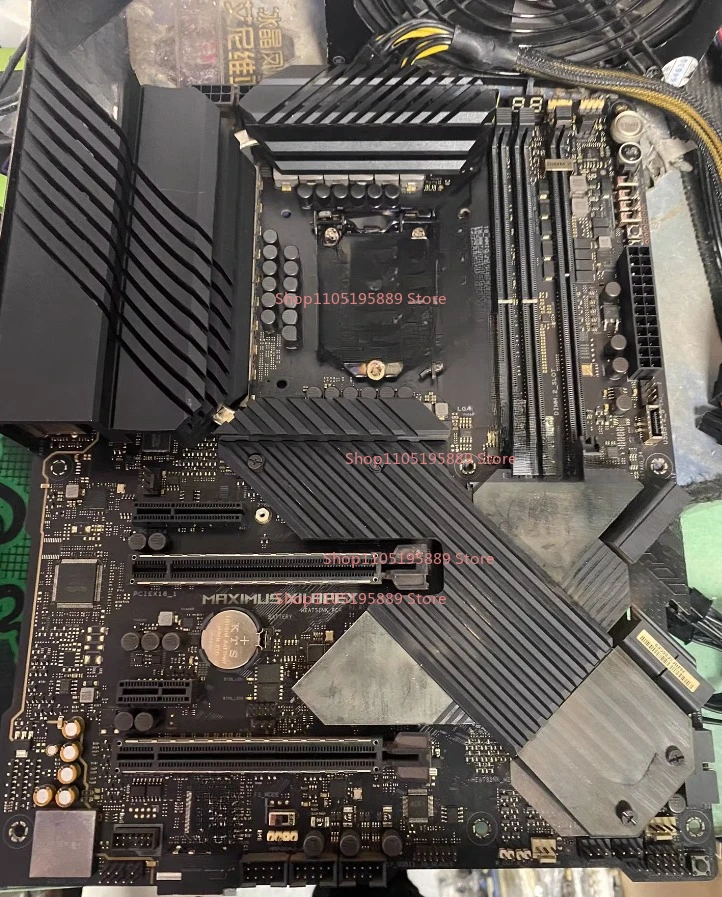 

Материнская плата ASUS ROG MAXIMI XII APEX, интерфейс LGA2066, поддержка процессоров 12/13 поколений, PCIe 4.0