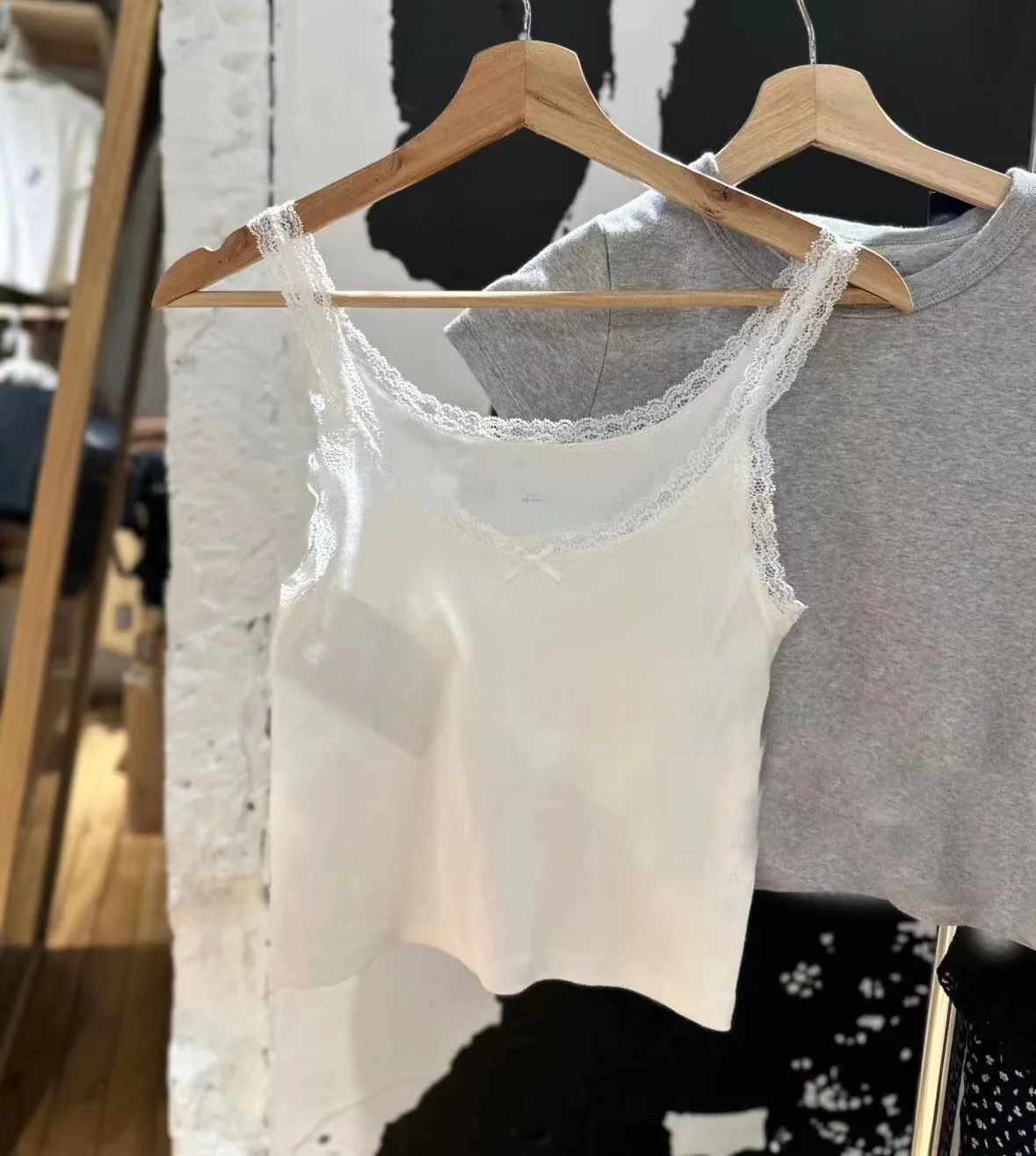 Lace Trim Bow White Tank Top Women Summer Sexy U Collar Sleeveless Slim Cropped Vest Sweet Cute Casual Chic Crop Tops Y2k Camis