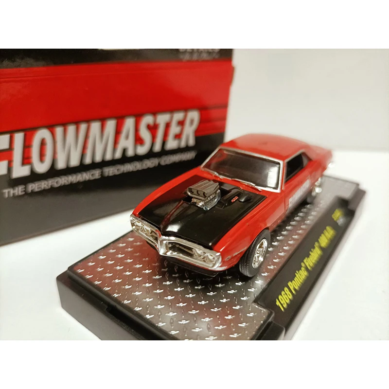 M2 1: 64 Scale Pontiac Firebird 1968 Two-door Muscle Sports Alloy Car Model Classics Adult Souvenir Gift Static Display