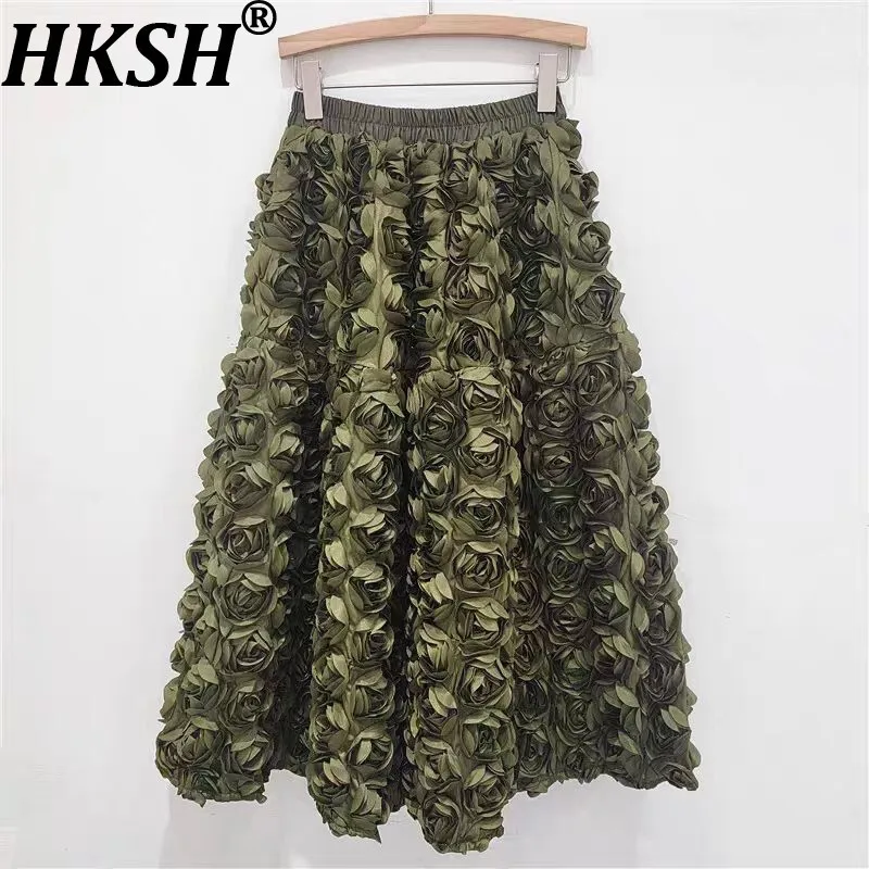 

HKSH Autumn New Women French Stylish Skirt Solid Color Three-Dimensional Flower Elastic Waist A-line Pleated Sweet Skirts HK9000