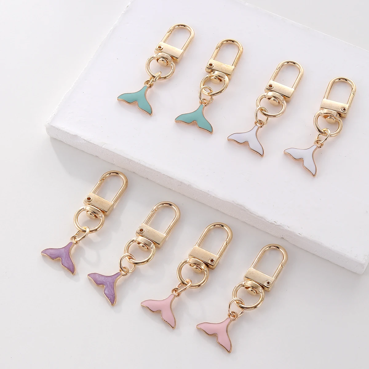 

8pcs Mermaid Tail Keychain Cute Alloy Key Chain Ring Purse Bag Backpack Charm Pendant Earbud Case Cover Accessories Women Gift