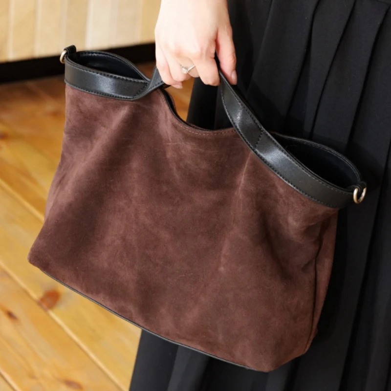 

Luxury Matte Finish Handbag Fashion Brand Simple Shoulder Bag Magnetic Clasp Tote Bag Leather Trim Flat Handles Crossbody Bag