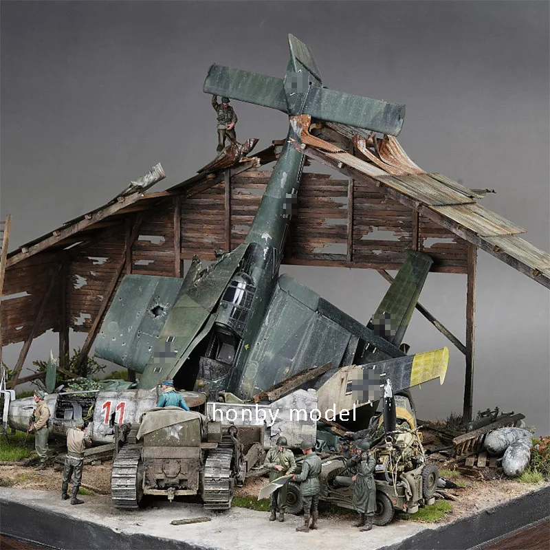 1/35 Aircraft Warehouse Military Scale Model Scene Making Tools Air Force Ground Handling Hangar Shed