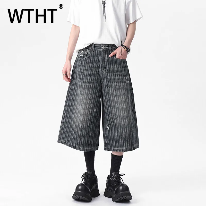 

WTHT новые модные мужские джинсовые шорты в полоску со сломанными дырками, лето 2022, модные широкие короткие брюки с высокой талией, мужские 2A0831