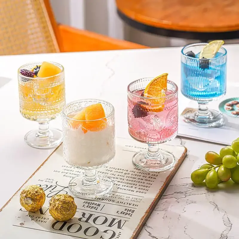 High Foot Glass Cup Mixed Pattern Wine Glass Vertical Stripe Design Beverage Cup Stylish Look Glassware for Dining And Drinks