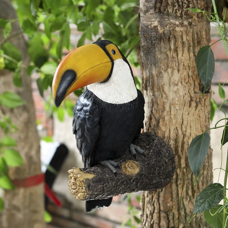 Figurine d\'oiseau Toucan, décor Hugger d\'arbre, ornements en résine de face, statue de jardin, simulation créative, décoration murale de cour animale