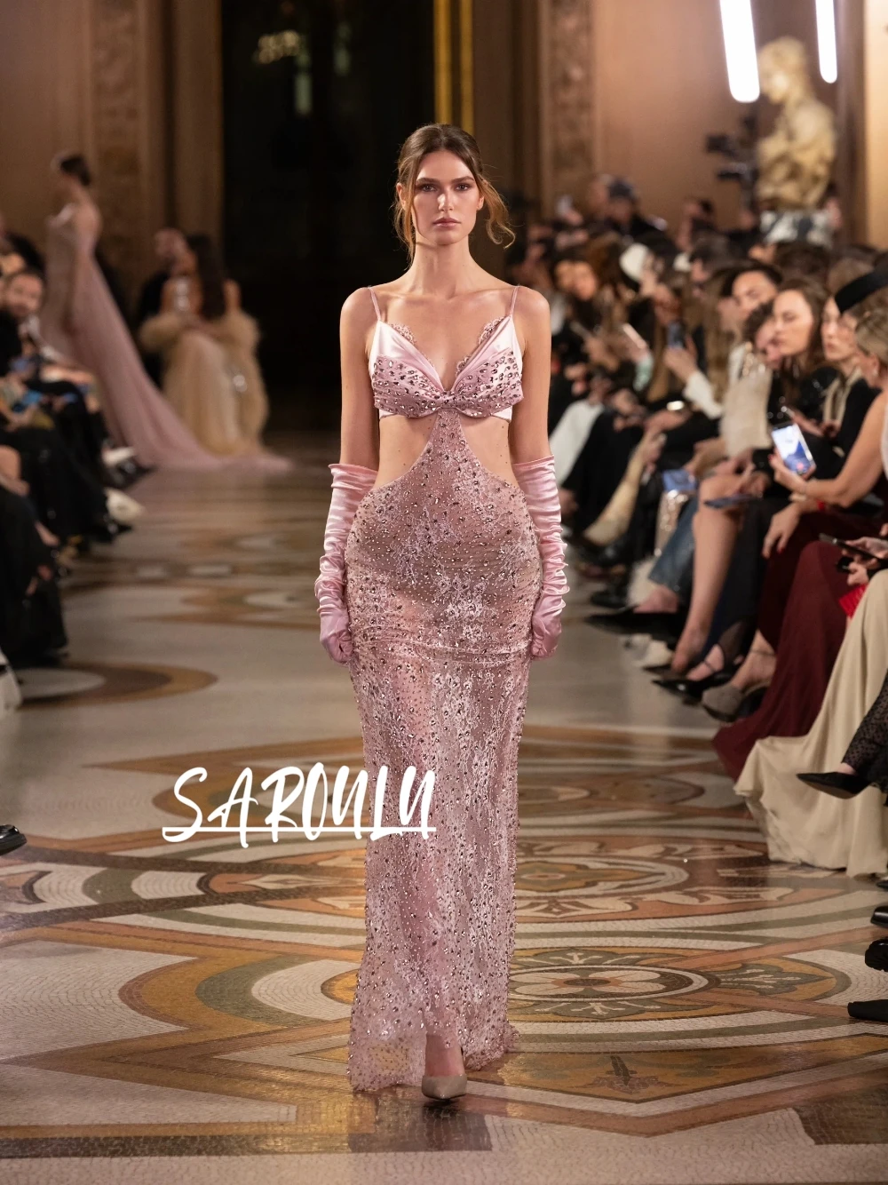 

Crystals Embellished Evening Dress 2026 Sexy V Neck Cut Out Customized Prom Gown Illusion Lace Straight Cocktail Party Wear