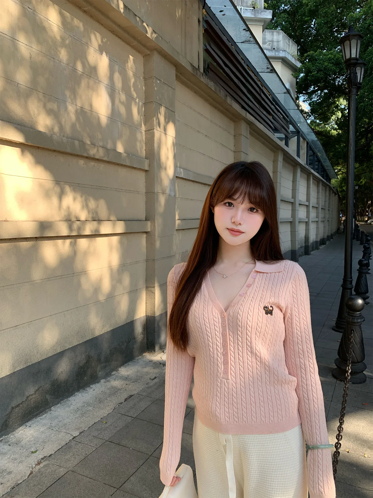

Pink Collar Long Sve Twisted Knitwear Women's V-ne Tag Sweet Anti-aging Slimming Top Faionable Knitted Sweater