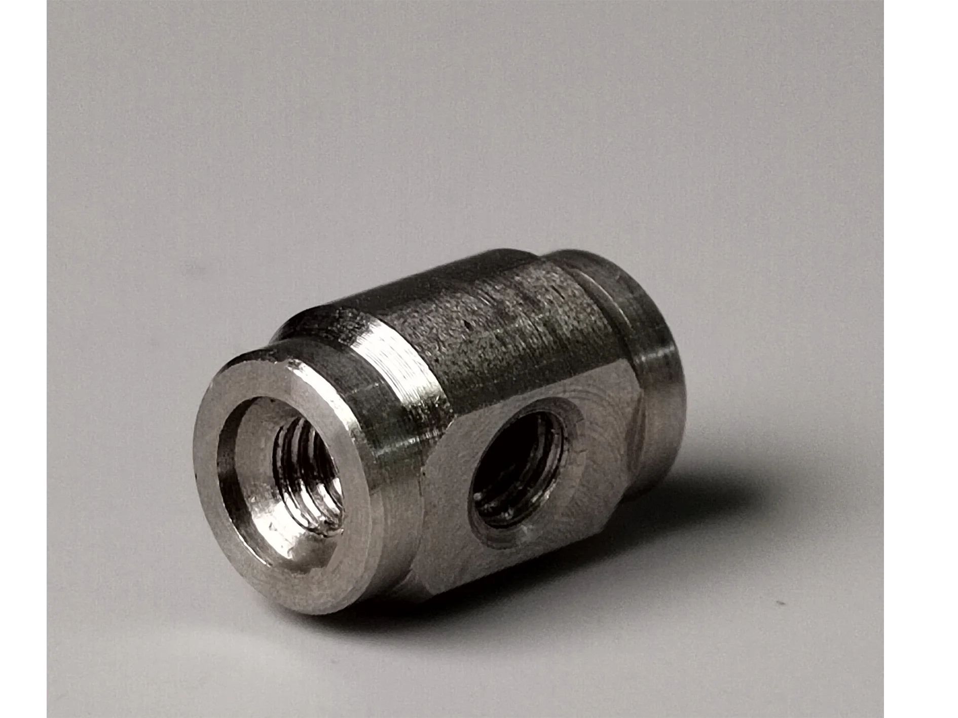 1/14 Maßstab Metall Edelstahl Präzisionsbogenstücke, Gerade Verbindungsstücke, T-Stücke und Öldüsen für RC-Hydraulikmodell-Upgrades – Detail 5