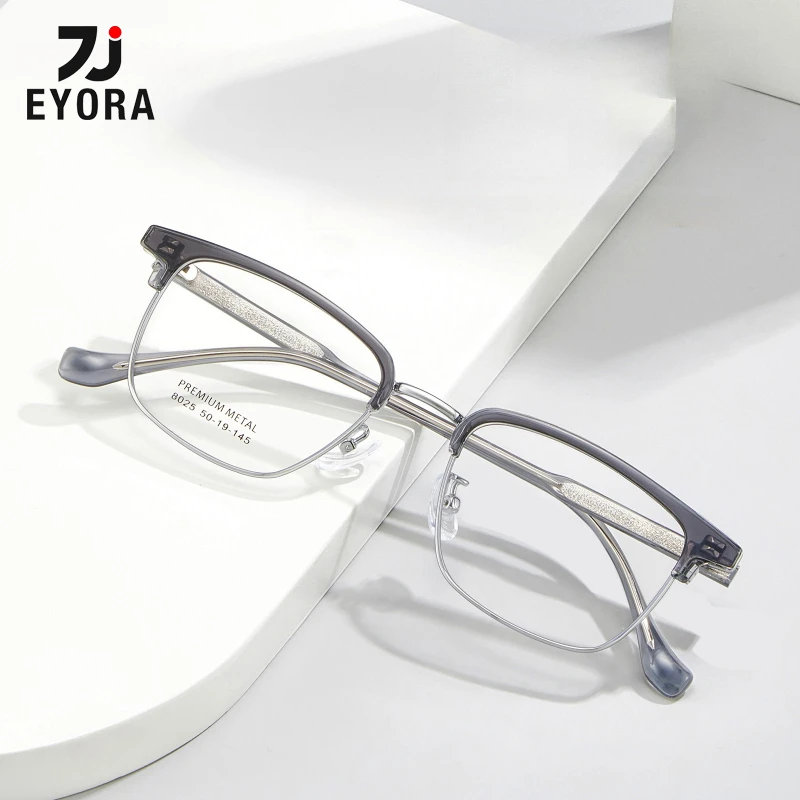 

EYORA Currents Casual Style Business Square Metal Reading Glasses Anti Blue Ray Myopia Eyewear Photochromic Prescription Eyewear