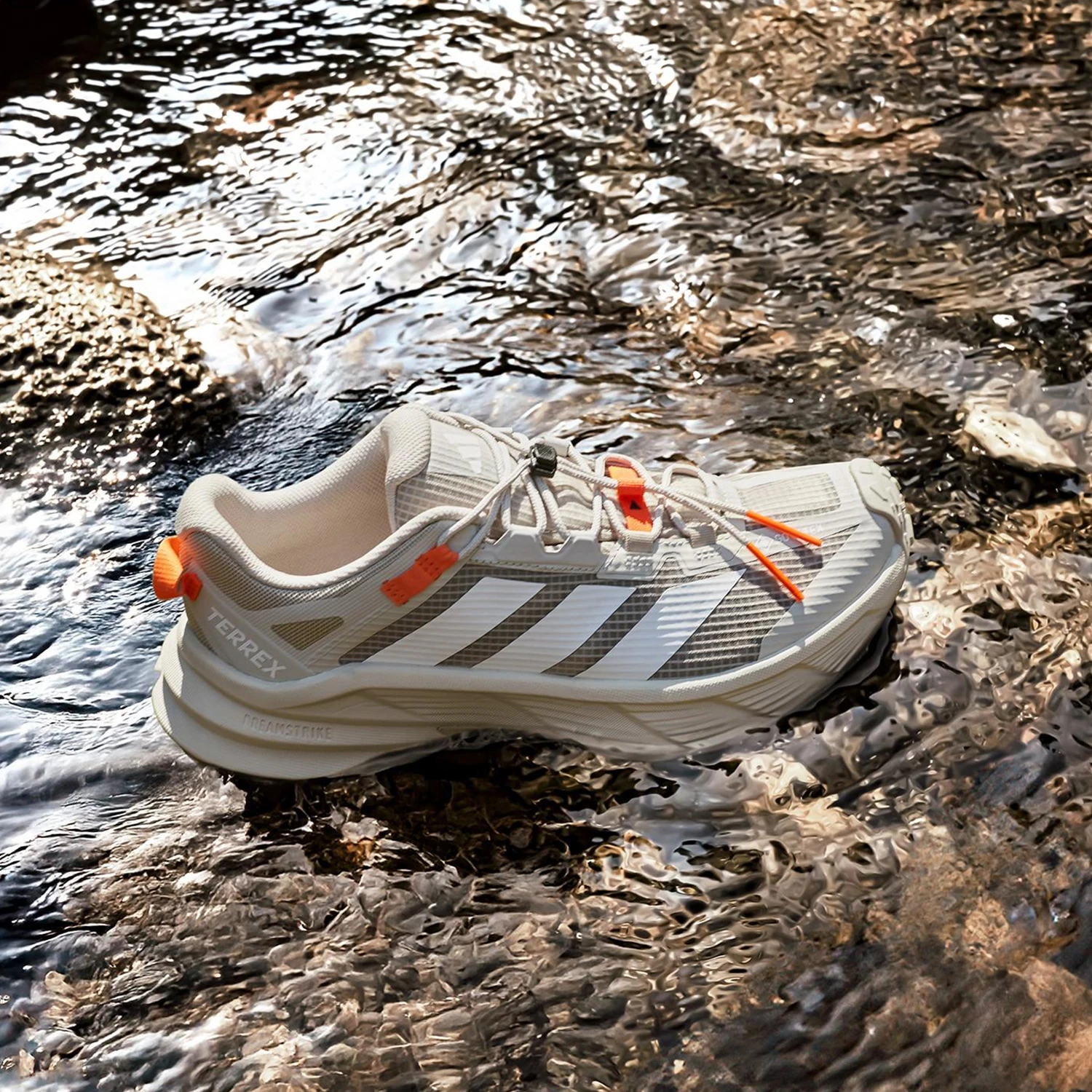 

Adidas genuine FREEHIKER SL men's and women's hiking and running shoes HQ4883