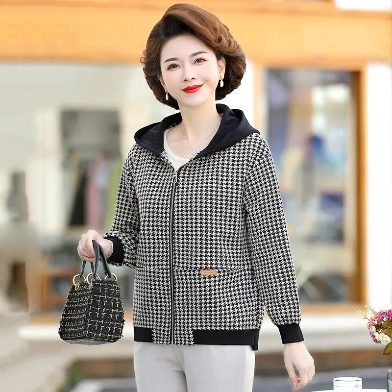 Hooded Fashion Short Jacket Women 2026 Spring Autumn New Coat Korean Loose Large Size Overwear Casual Age-Reducing Jackets Femal