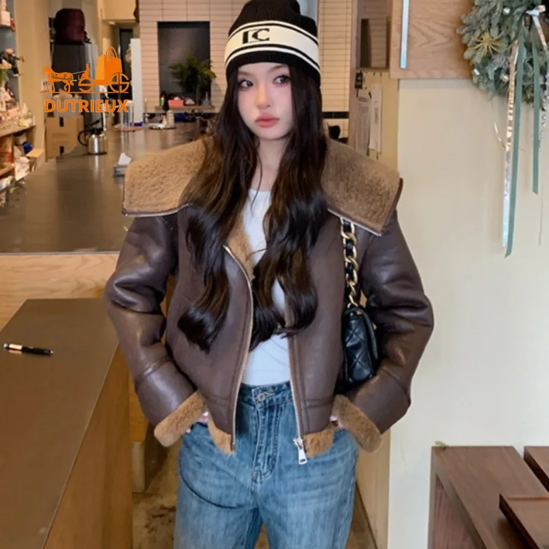 

2025 New Fashion Winter Lapel Real Sheep Fur Coat, 100% Wool, Warm Thick Wool Women's Genuine Leather Jacket