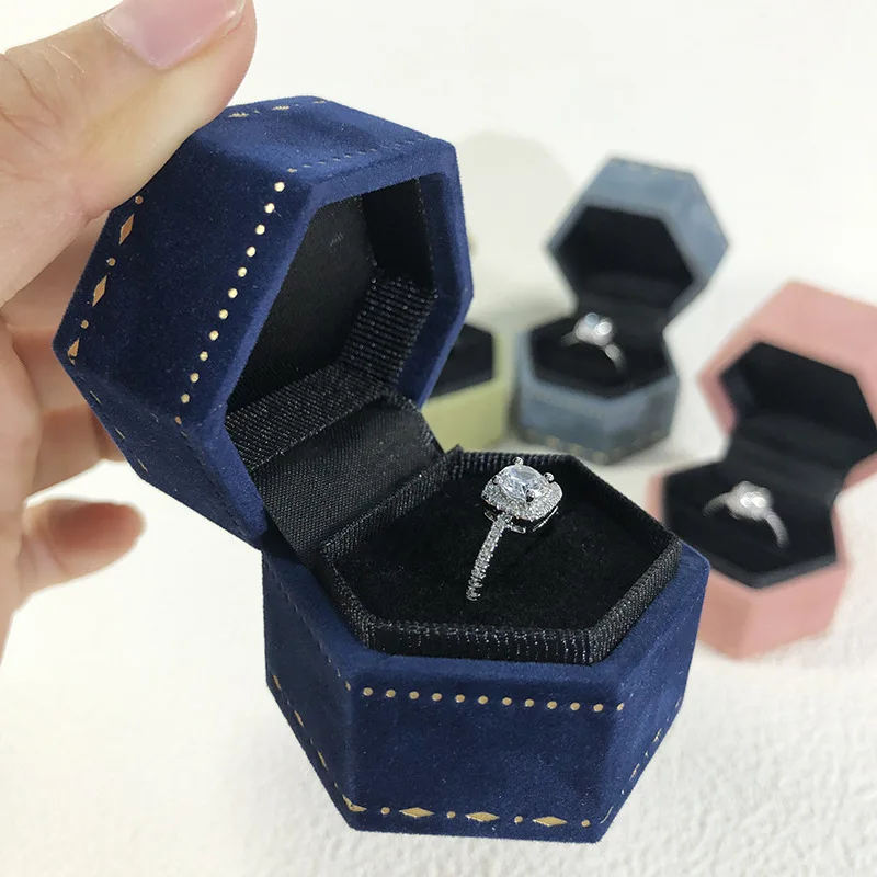 New Hexagonal Velvet Ring Box for Engagement Proposal Wedding Ring Box Jewelry Storage Display Case Vintage High-end Jewelry Box