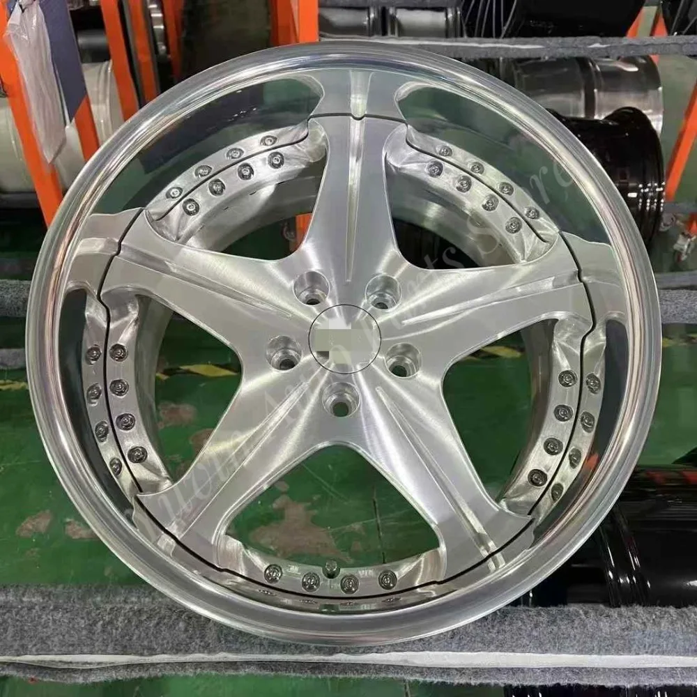 Customized 18-24 Inch Two-Piece Forged Aluminum Wheel Hub 5x112/120/130/114.3 100mm New Latest Design for Various Passenger Cars