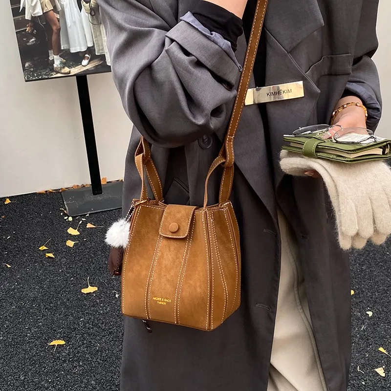 

Luxury Brand Classic Leather Shoulder Bag For Women - Popular Handbag Crossbody Bag Elegant Designer Inspired