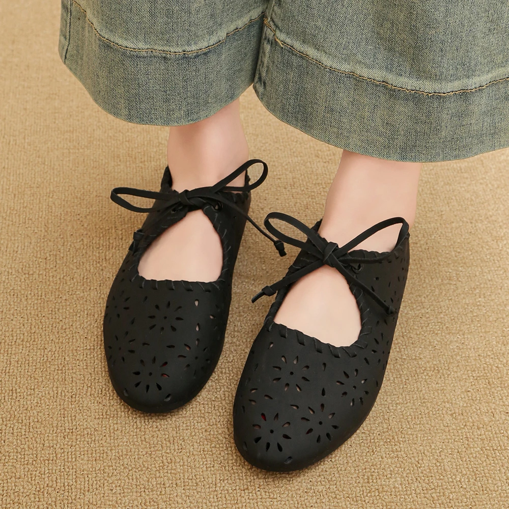 2026 New Solid Color Lace Design Casual Lightweight Flat Shoes Spring Summer Women's Hollow Breathable Soft-soled Low-top Shoes
