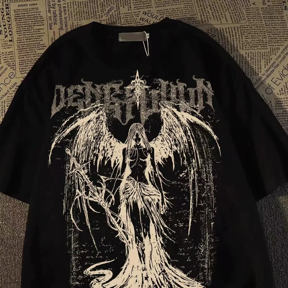 الموضة الأوروبية والأمريكية الجديدة للرجال الصيف الجمجمة الملاك طباعة مايكرو مطاطا تنفس الجولة الرقبة تي شيرت في الهواء الطلق مدينة عالية S