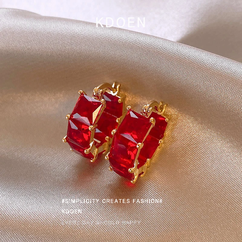 ΠΡΠΈΠ²Π»Π΅ΠΊΠ°ΡΠ΅Π»ΡΠ½ΡΠ΅ Π Π΅ΡΡΠΎ ΠΡΠ°ΡΠ½ΡΠ΅ ΠΊΠ²Π°Π΄ΡΠ°ΡΠ½ΡΠ΅ ΡΠΈΡΠΊΠΎΠ½ΠΈΠ΅Π²ΡΠ΅ ΠΈΠ½ΠΊΡΡΡΡΠΈΡΠΎΠ²Π°Π½Π½ΡΠ΅ ΠΌΠ΅ΡΠ°Π»Π»ΠΈΡΠ΅ΡΠΊΠΈΠΌΠΈ ΠΊΡΡΠ³Π»ΡΠΌΠΈ ΡΠ΅ΡΡΠ³Π°ΠΌΠΈ Π΄Π»Ρ ΠΆΠ΅Π½ΡΠΈΠ½ ΠΈ Π΄Π΅Π²ΠΎΡΠ΅ΠΊ 2024 ΠΌΠΎΠ΄Π½ΡΠ΅ ΠΊΠΎΠΌΠΏΠ»Π΅ΠΊΡΡ ΡΠ²Π΅Π»ΠΈΡΠ½ΡΡ
ΠΈΠ·Π΄Π΅Π»ΠΈΠΉ ΠΡΠΈΠ²Π»Π΅ΠΊΠ°ΡΠ΅Π»ΡΠ½ΡΠ΅ Π Π΅ΡΡΠΎ ΠΡΠ°ΡΠ½ΡΠ΅ ΠΊΠ²Π°Π΄ΡΠ°ΡΠ½ΡΠ΅ ΡΠΈΡΠΊΠΎΠ½ΠΈΠ΅Π²ΡΠ΅ ΠΈΠ½ΠΊΡΡΡΡΠΈΡΠΎΠ²Π°Π½Π½ΡΠ΅ ΠΌΠ΅ΡΠ°Π»Π»ΠΈΡΠ΅ΡΠΊΠΈΠΌΠΈ ΠΊΡΡΠ³Π»ΡΠΌΠΈ ΡΠ΅ΡΡΠ³Π°ΠΌΠΈ Π΄Π»Ρ ΠΆΠ΅Π½ΡΠΈΠ½ ΠΈ Π΄Π΅Π²ΠΎΡΠ΅ΠΊ 2024 ΠΌΠΎΠ΄Π½ΡΠ΅ ΠΊΠΎΠΌΠΏΠ»Π΅ΠΊΡΡ ΡΠ²Π΅Π»ΠΈΡΠ½ΡΡ
ΠΈΠ·Π΄Π΅Π»ΠΈΠΉ